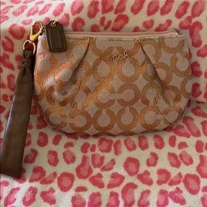 NWOT Coach Wristlet
